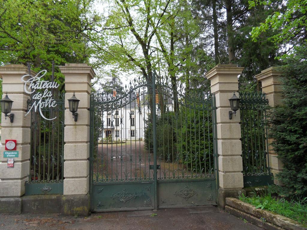 Chateau De La Motte Noailly Exterior foto